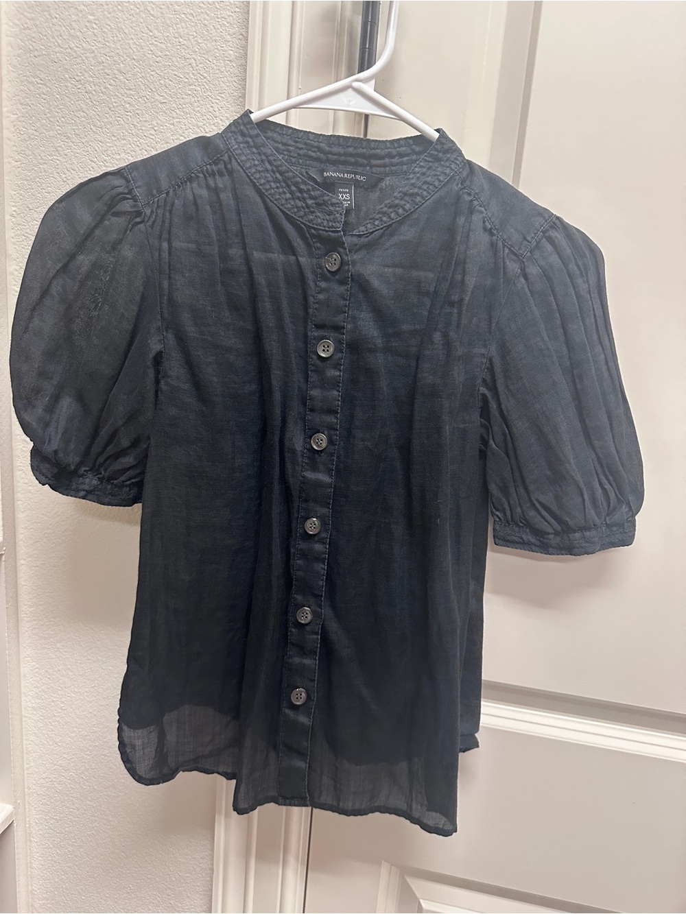 Banana Republic Black Button-Down Puff Sleeve Blouse